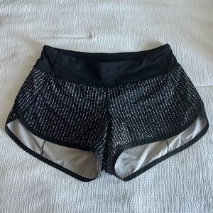 Lululemon Speed Up Shorts - RARE